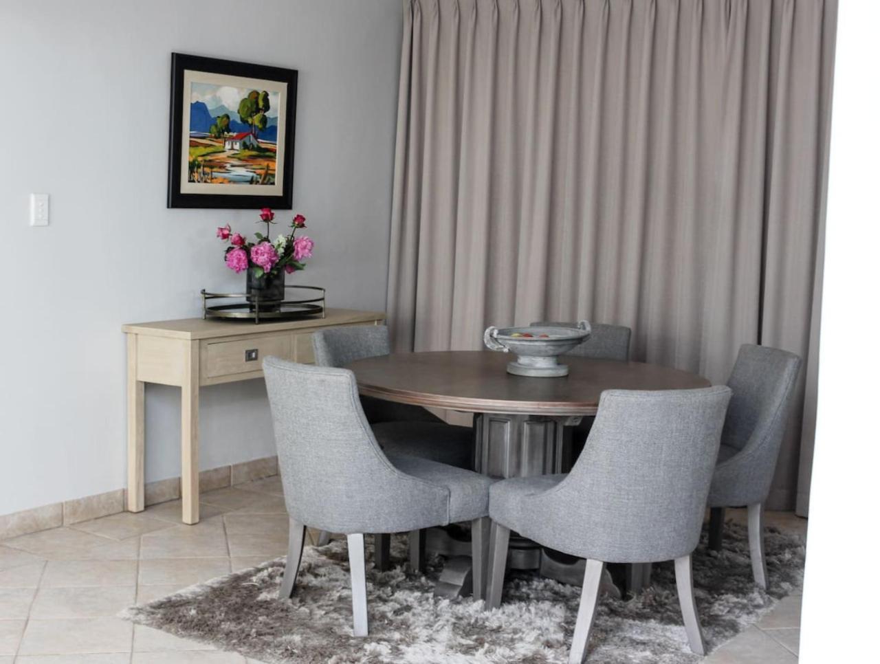 Casa Mia On Antilles Holiday home Cape Town